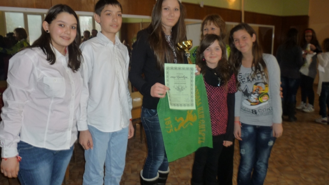 Три дневни чествания, по случай 3 март и 135 г.от Освобождението, организираха Кметство Николово ,НЧ”Пробуда-1901г”, ОУ „Св.Св.Кирил и Методий” и Клуб „Русофили”-от РУ”Ангел Кънчев”.