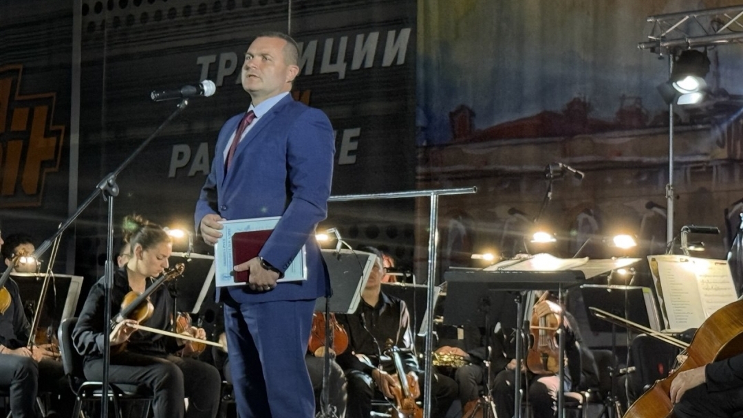 От барутна фабрика до световен лидер – "Дунарит" празнува 122 години със звездния отбор на Стоичков