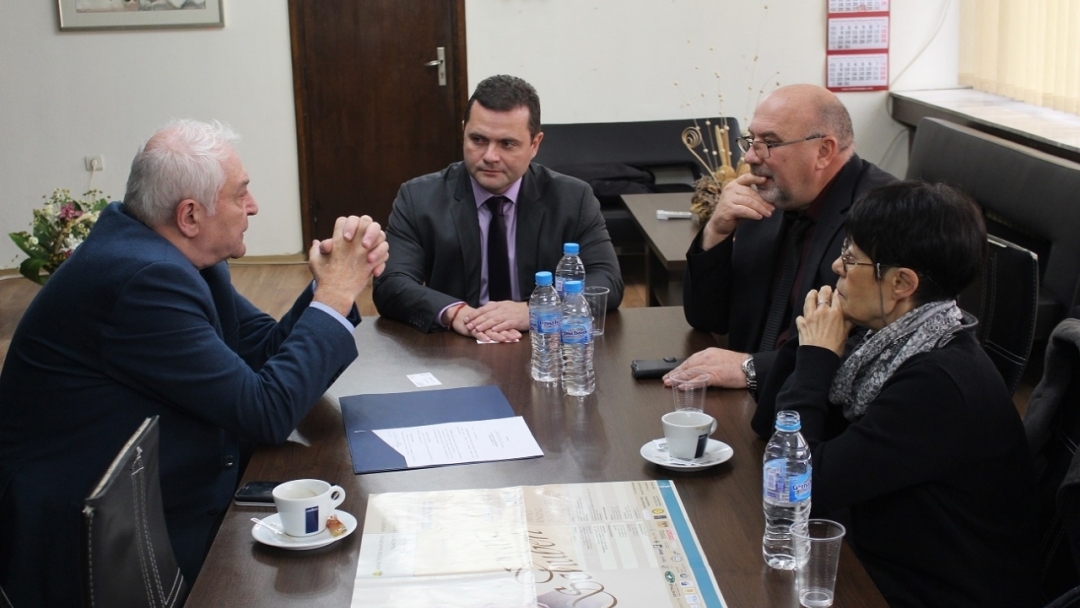 Кметът Пенчо Милков се срещна със заместник-министъра на културата Румен Димитров