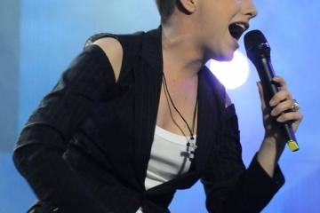 Поли Генова и Орлин Павлов ще посрещнат заедно с русенци Новата 2014 на централния площад 