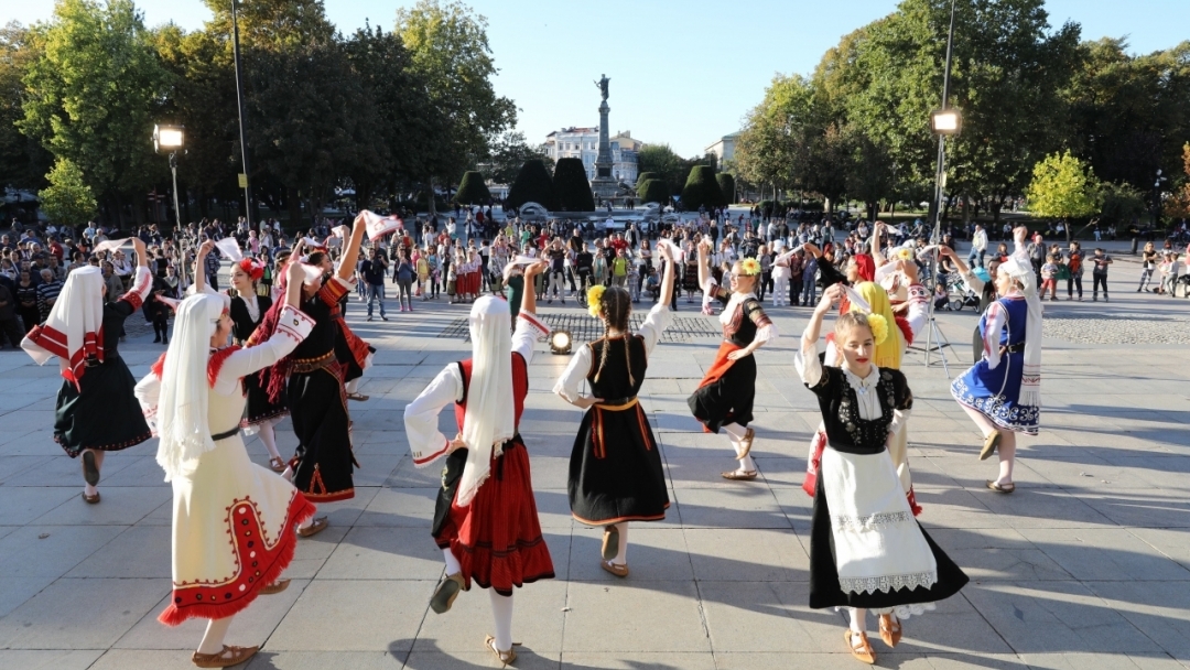 Поредно издание на Фолклорен танцов фестивал „Северина“ се проведе на 5, 6 и 7 октомври