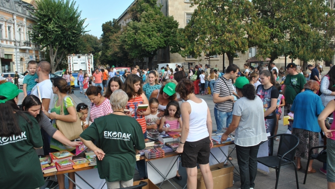 Стотици русенчета твориха в ателиетата на фестивала  „Всемир на таланти Русе‘2016“