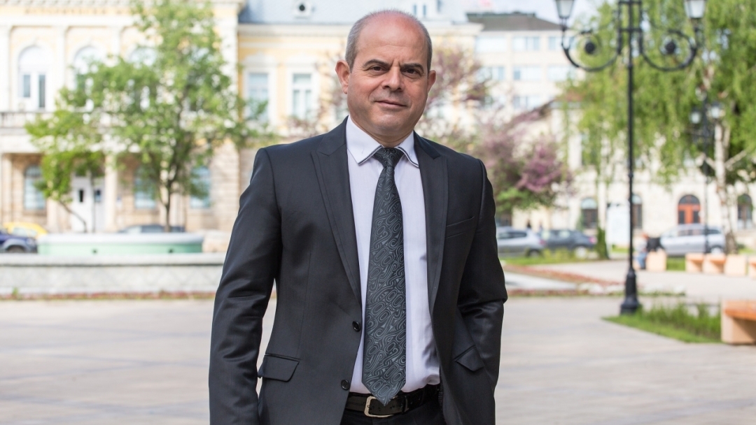 Приключи първата година от втория мандат на управлението на кмета Пламен Стоилов 