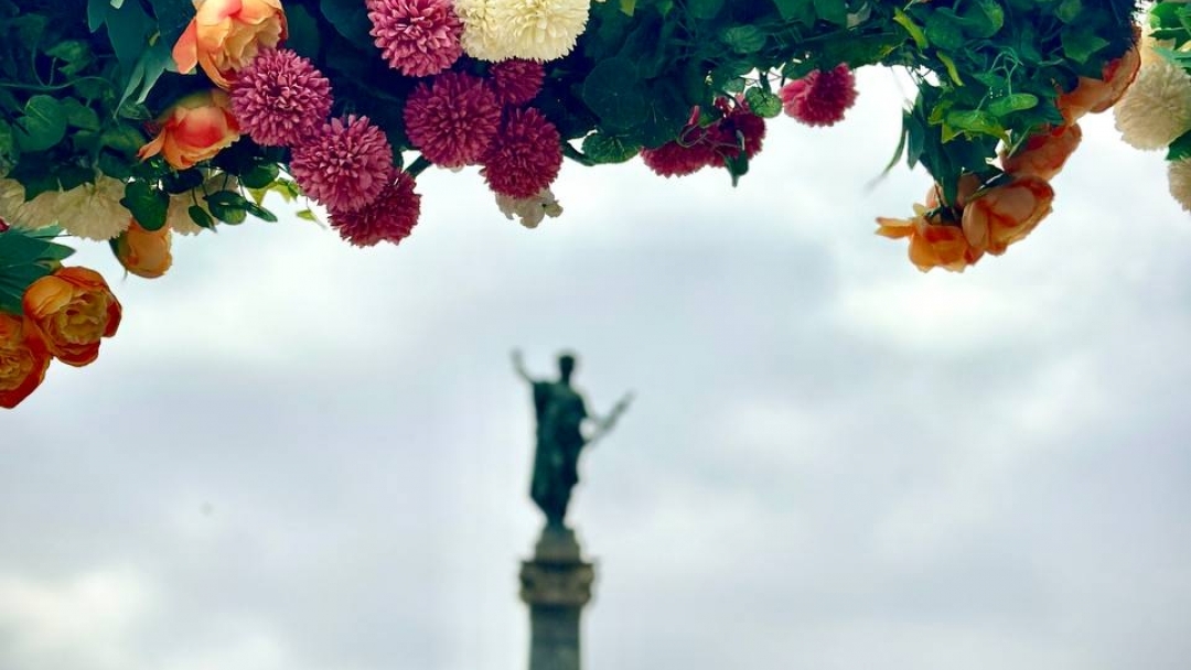 Русе посреща Великден с обогатена празнична украса на площад „Свобода“