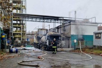 Инцидент с цистерна в завод “Лубрика”, загинал е служител