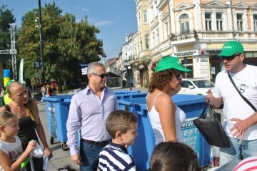 Стотици русенчета твориха в ателиетата на фестивала  „Всемир на таланти Русе‘2016“