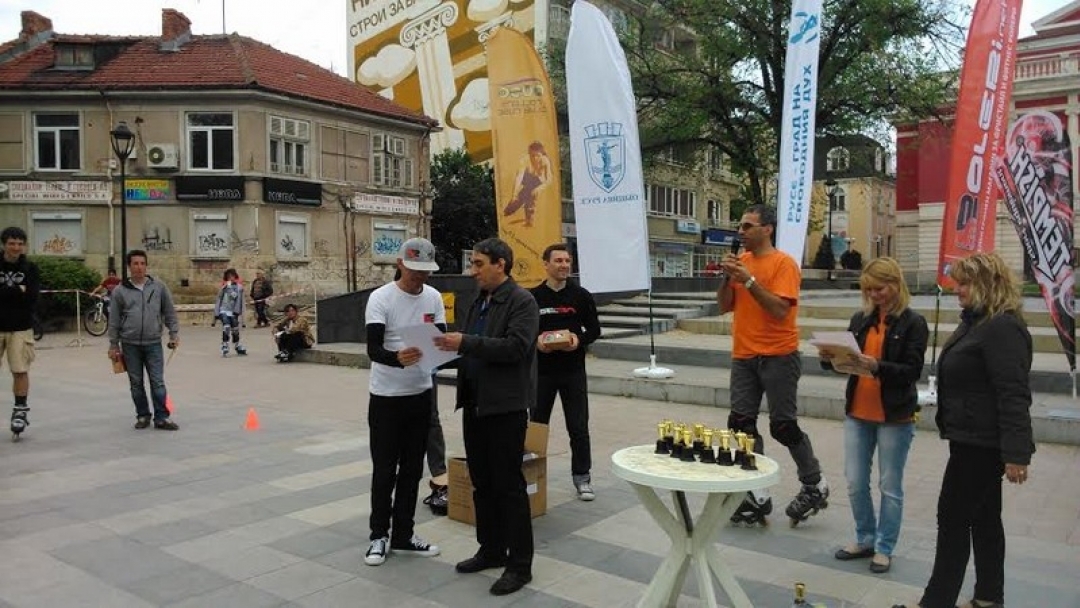 Русе събра любители на ролер спорта от България и Румъния
