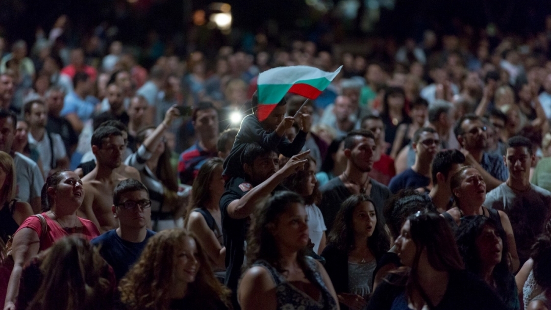 Грийн рок фест събра хиляди фенове на рока в Русе