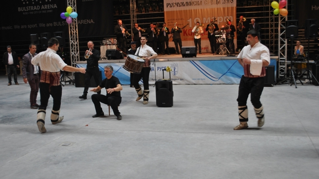 Кметът Пламен Стоилов връчи три награди на ''Русчуклийска среща''