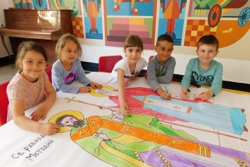 Деца от Русе сътвориха една от най-големите икони на Св. Св. Кирил и Методий