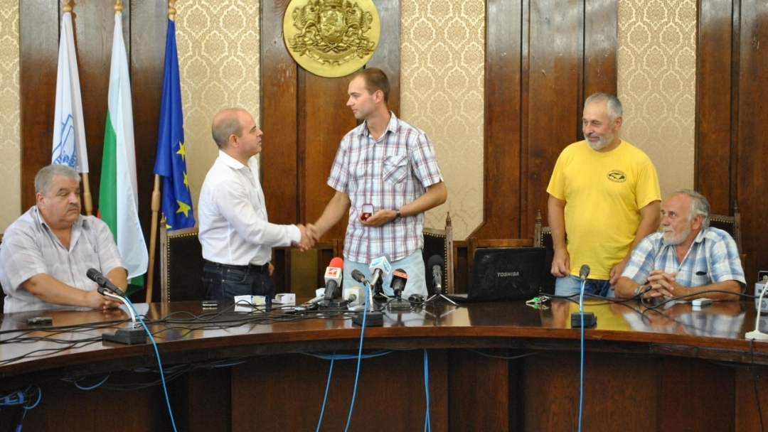 Значка „Русе“ за русенския алпинист Иван Томов 