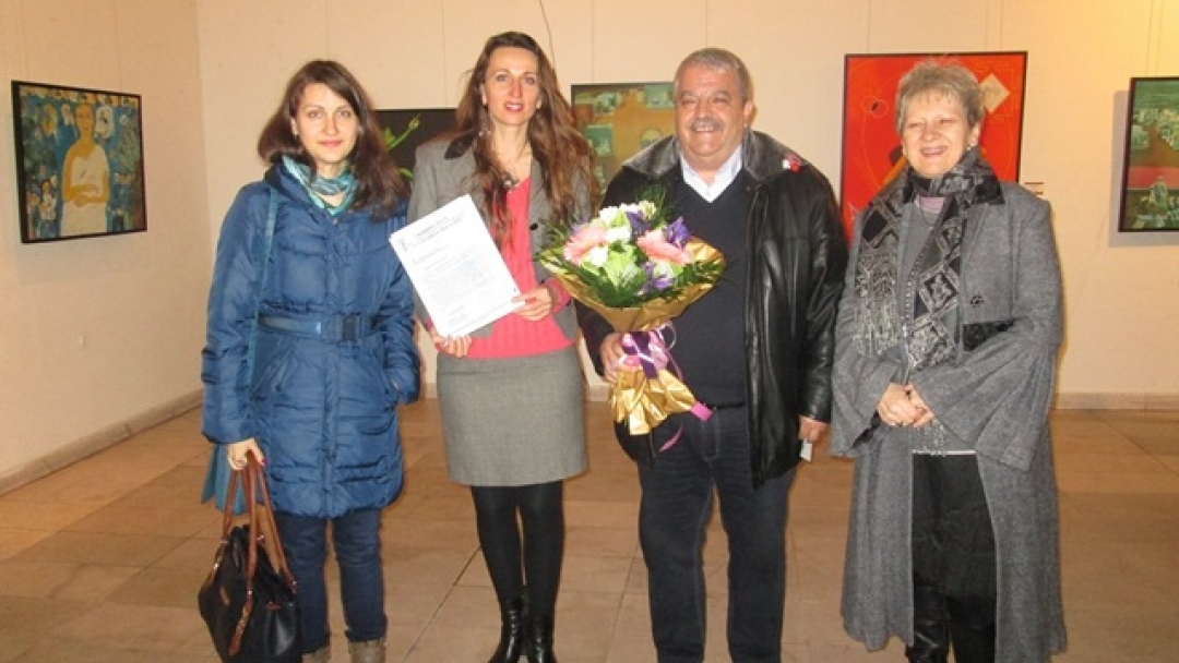 Майстори на индийската фигуративна живопис откриха изложба в Русе