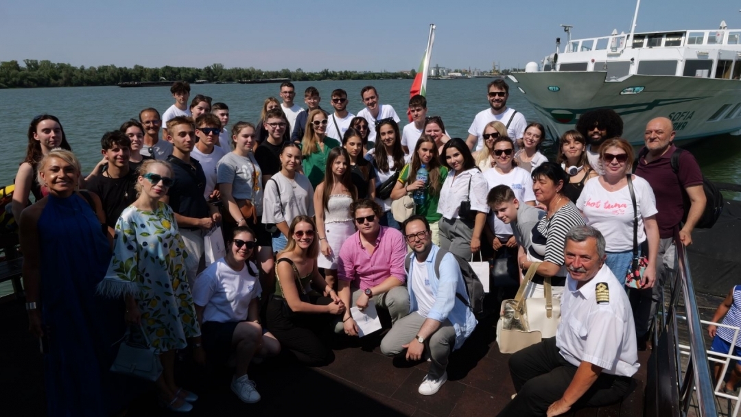 „Rivers of Peace 2025“ превърна Русе в европейска сцена на мир, младежко лидерство и междукултурен диалог