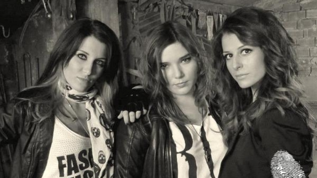 Поли Генова и Орлин Павлов ще посрещнат заедно с русенци Новата 2014 на централния площад 