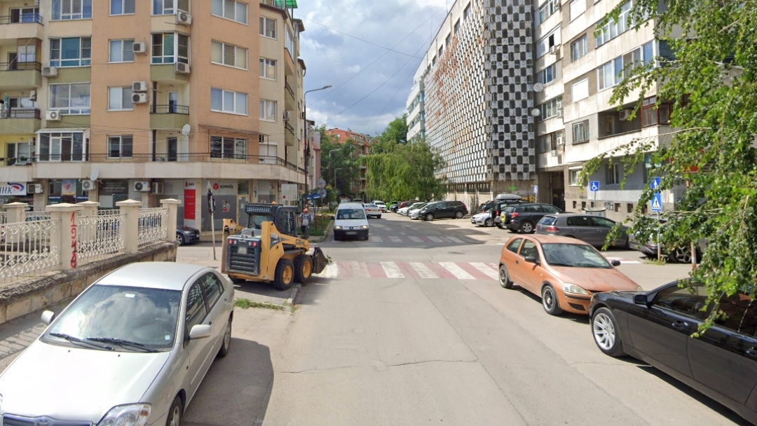 От утре се възстановява движението през кръстовището на улиците „Богдан Войвода“ и „Мостова“