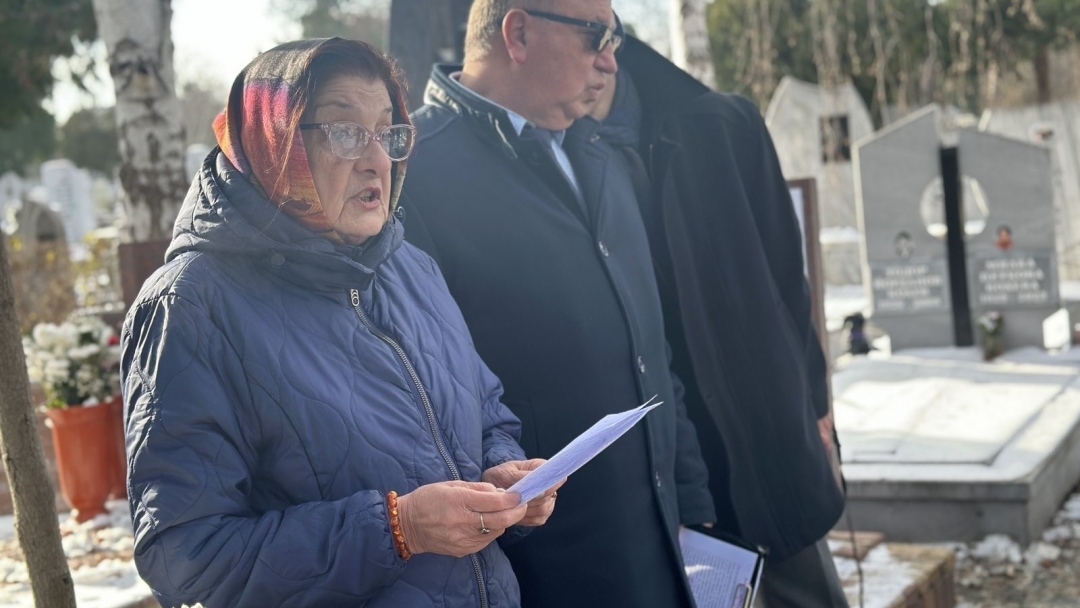 Русе почете паметта на загиналия в Кербала кандидат офицер Антон Петров