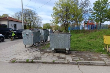 Предстоящ ремонт премества контейнерите за битови отпадъци и за разделно събиране по ул. „Ниш“