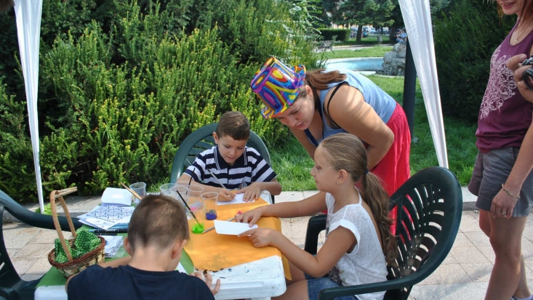 Стотици русенчета твориха в ателиетата на фестивала  „Всемир на таланти Русе‘2016“