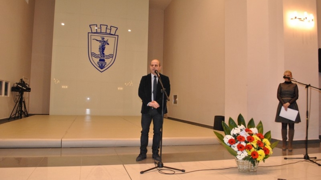 Кметът Пламен Стоилов награди даровитите деца на Русе