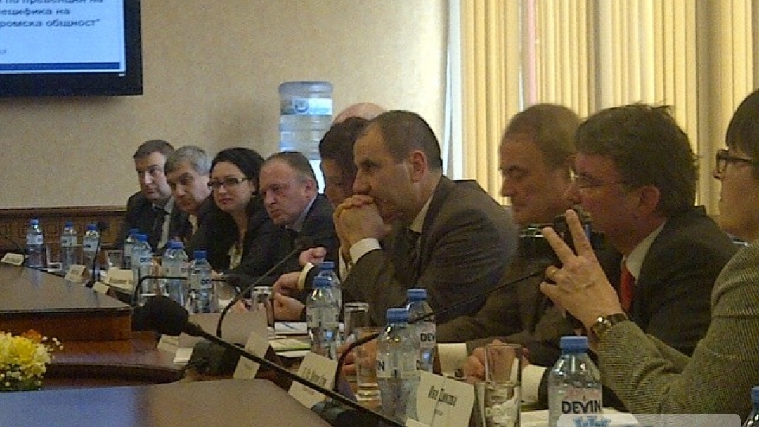 ОБЩИНА РУСЕ С УЧАСТИЕ В НАЦИОНАЛЕН ФОРУМ ЗА ТРАФИКА НА ХОРА