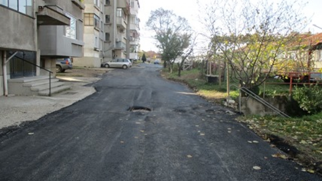 „Комунални дейности“ изгражда и довършва улици в Русе