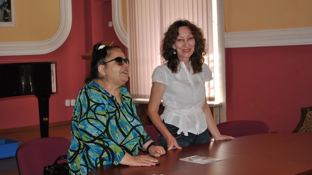 Премиера на книгата „Европа за хората – достойният труд на достойните хора“ в Русе