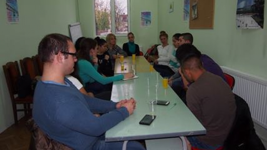 Дискусия за структурния диалог се проведе в Младежкия дом