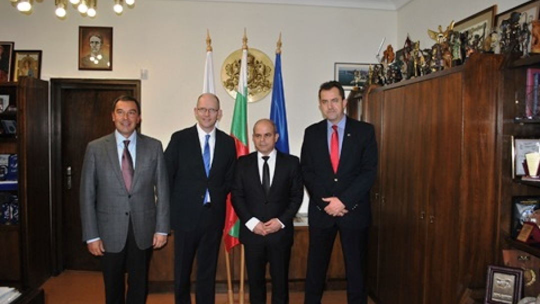 Кметът Пламен Стоилов се срещна с представители на Световната банка и Европейската комисия