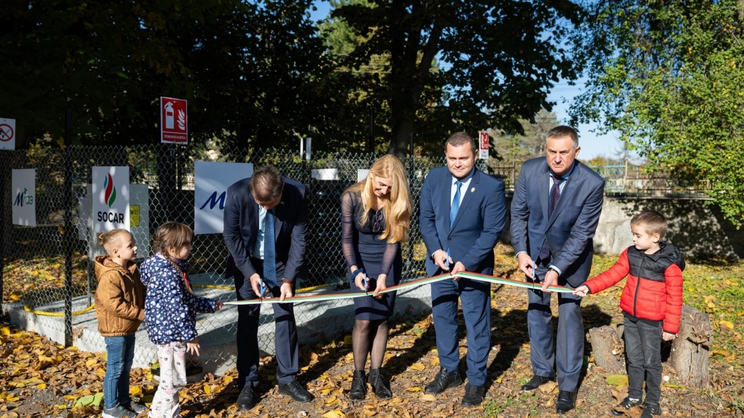 Община Русе, М-Газ и SOCAR откриха в с. Червена вода втори обект от проекта за хибридна газификация