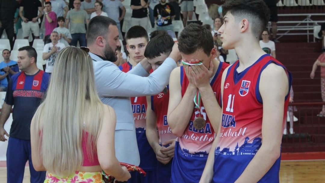Юношите на БК „Дунав Русе 2016“ с първа държавна шампионска титла