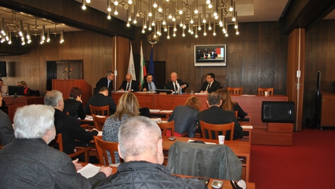 Сесията на Общинския съвет започна с новия имиджов клип за Русе 