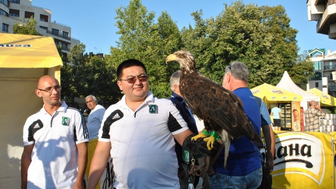 Кметът Пламен Стоилов закри 5-тото юбилейно издание на Ариана Аматьорска лига 