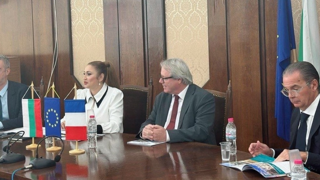 Zlatomira Stefanova met with the Ambassador of France and representatives of the French-Bulgarian Chamber of Commerce and Industry