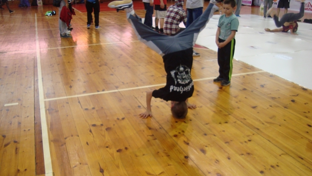 Кметът Пламен Стоилов откри републикански шампионат по брейк денс и попинг 