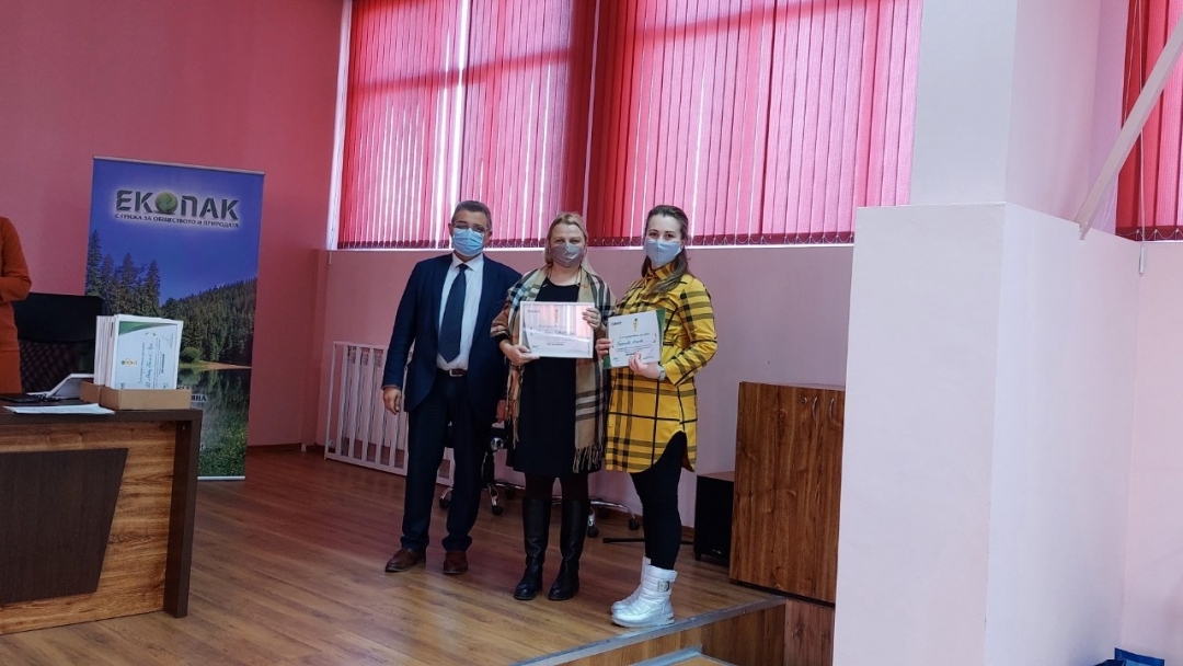 Русенските училища – екошампиони бяха наградени на тържествена церемония