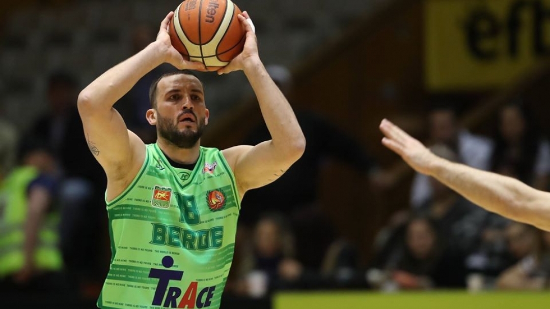 Вечери за наивници - спортистът