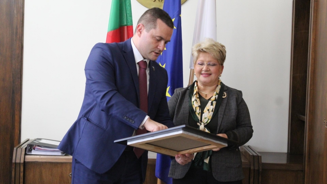 Първа визита на новия румънски посланик Бръндуша Предеску в Русе