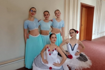 Русенските балерини на Балетна школа „Инфанти“ се завърнаха с 46 медала от национален конкурс