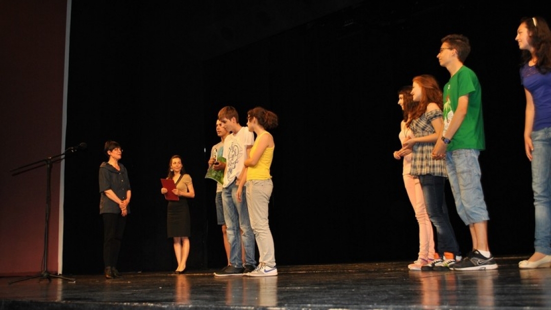Голямата награда на театралния фестивал „Климент Михайлов” за младите актори от СОУ „Христо Ботев” – Русе