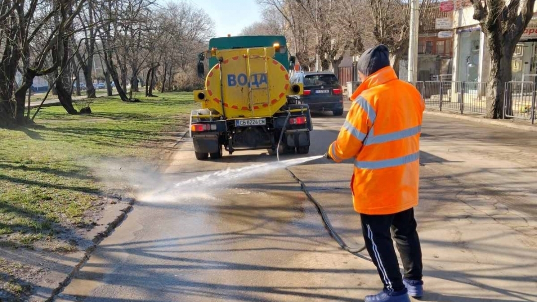 Община Русе с интензивен график за ремонти и почистване на градската среда