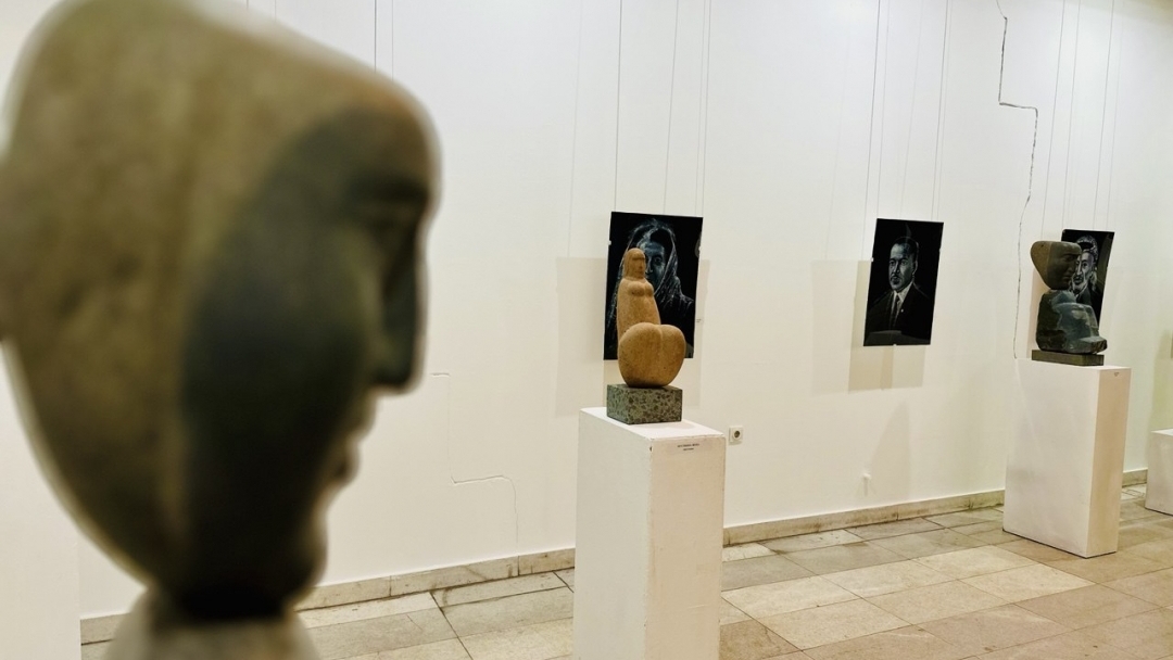 Пенчо Милков: Творбите на Зюхтю Калит са мост между болката и надеждата