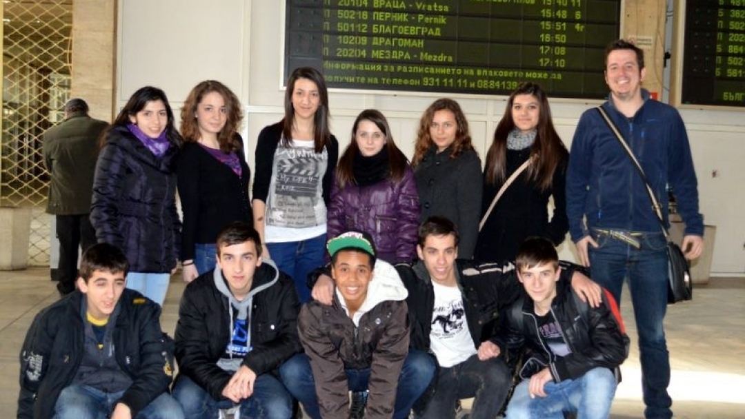 МЛАДИ АКТЬОРИ ОТ РУСЕ ЩЕ ПРЕДСТАВЯТ БЪЛГАРИЯ НА МЕЖДУНАРОДЕН ФЕСТИВАЛ В СЛОВАКИЯ 