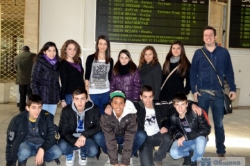 МЛАДИ АКТЬОРИ ОТ РУСЕ ЩЕ ПРЕДСТАВЯТ БЪЛГАРИЯ НА МЕЖДУНАРОДЕН ФЕСТИВАЛ В СЛОВАКИЯ 