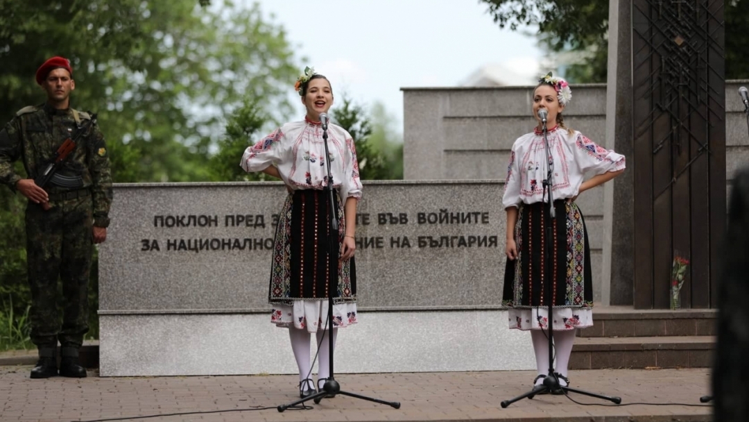 Проведе се церемония по повод 2-ри юни - Ден на Ботев и загиналите за свободата на България