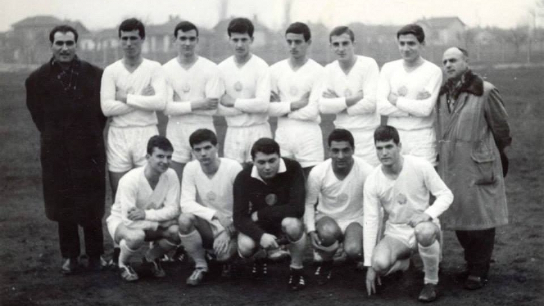 Легендарният вратар на "Дунав" Любен Марков бе отличен от Община Русе за своята 80-годишнина