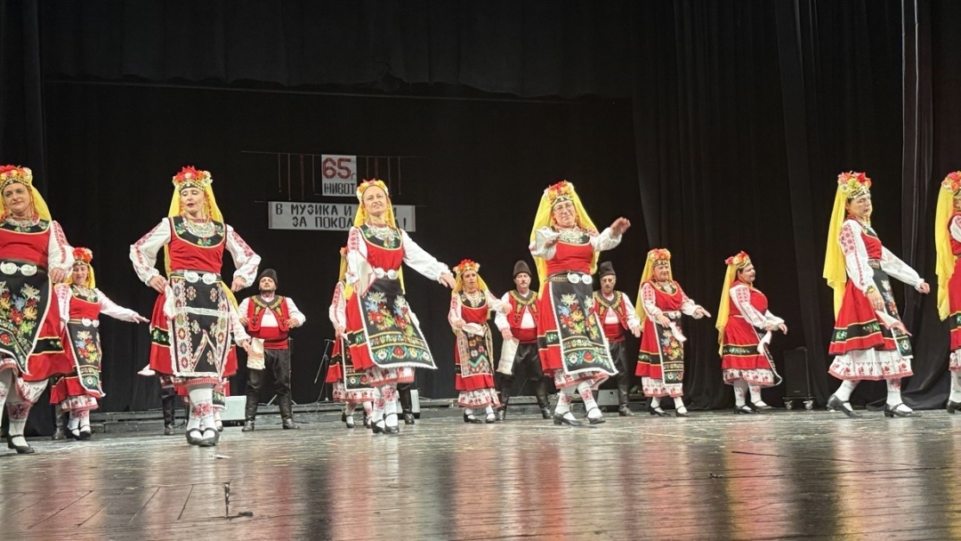 Концерт с над 60 изпълнения отбеляза двойния празник на гъдуларя Иван Жеков