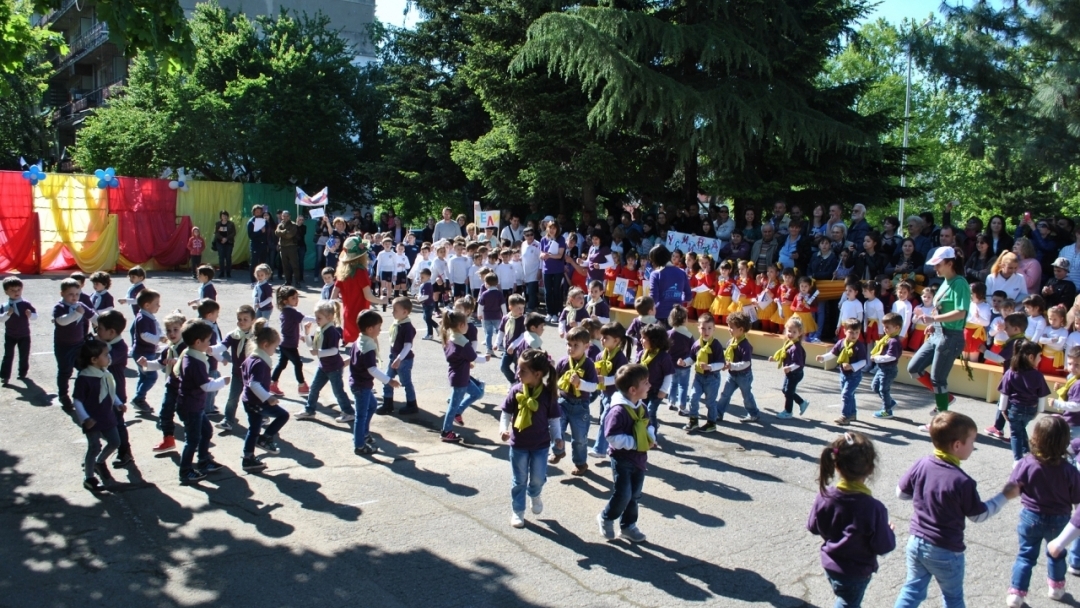 Спортен празник – „Великденска надпревара“ в ЦДГ „Здравец“