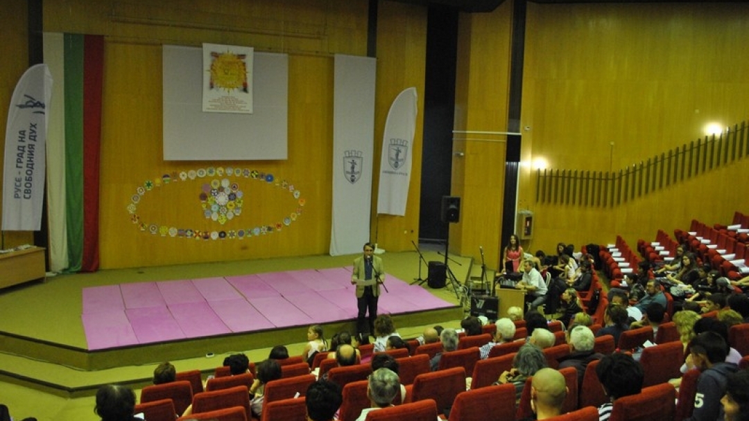 Трети национален йога фестивал се проведе в Русе