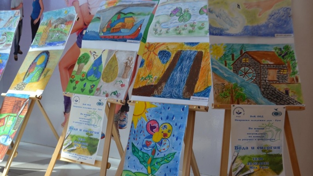 350 творби от два континента в конкурса  „Вода и енергия”