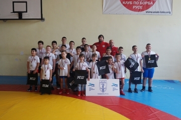 Завърши ученическият турнир по борба в Русе